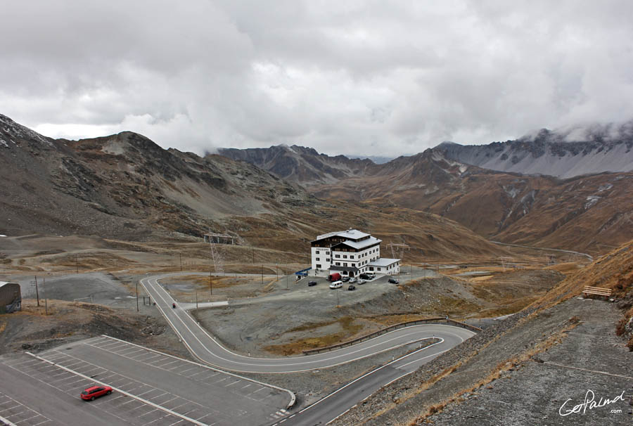 Stelvio Parking
