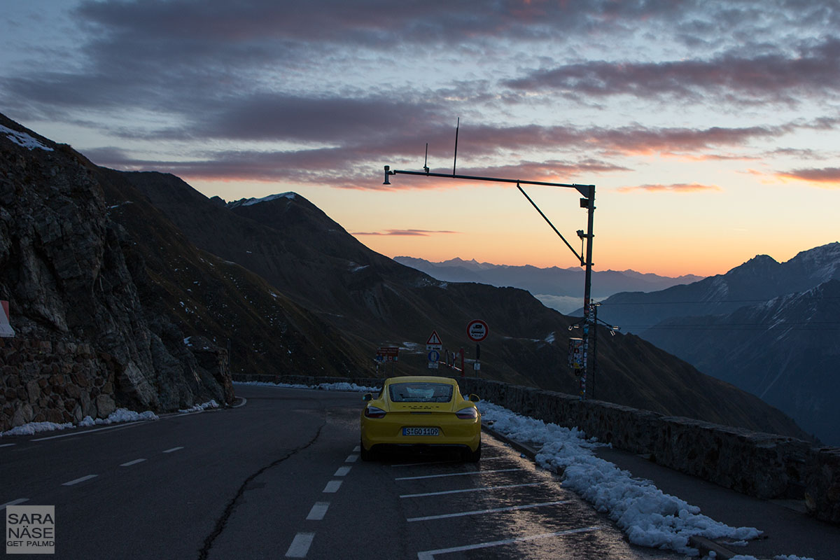 Porsche Cayman sunrise