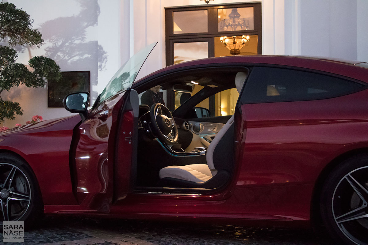 Interior-Mercedes-Benz-C-Class-Coupe