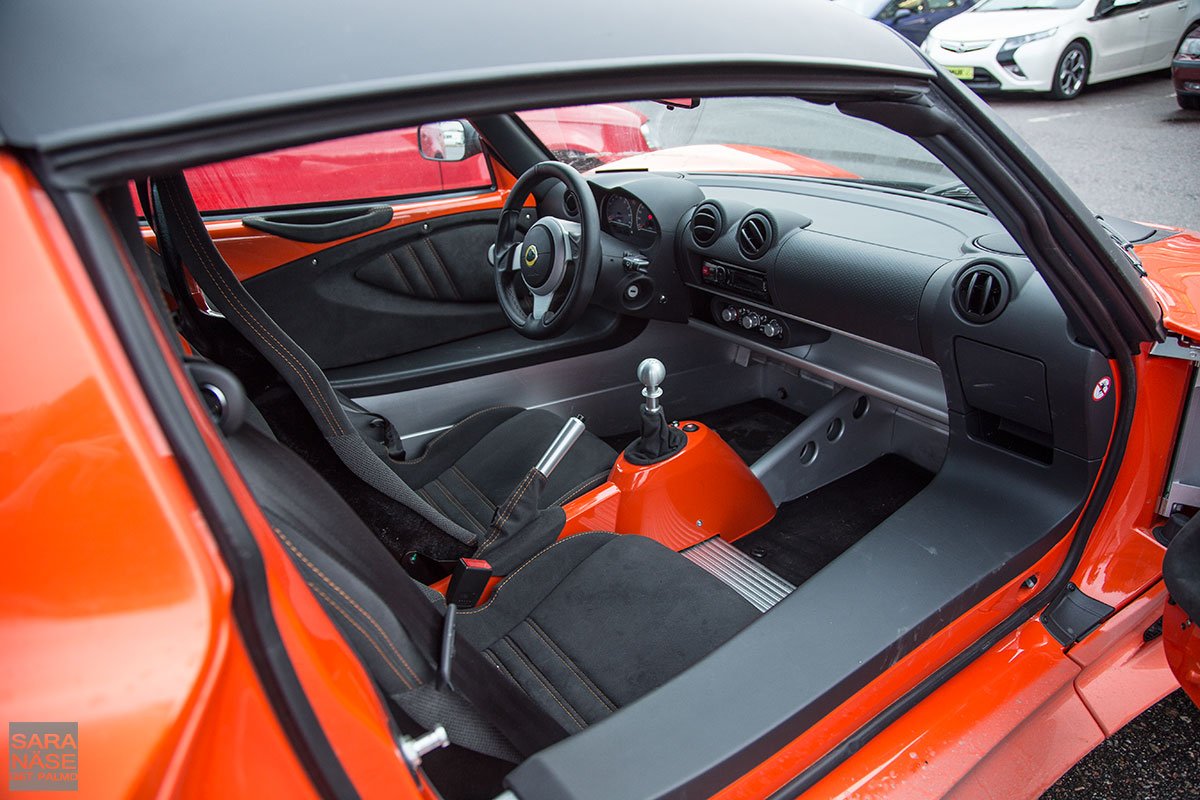 Lotus-Exige-S-Club-Racer-interior