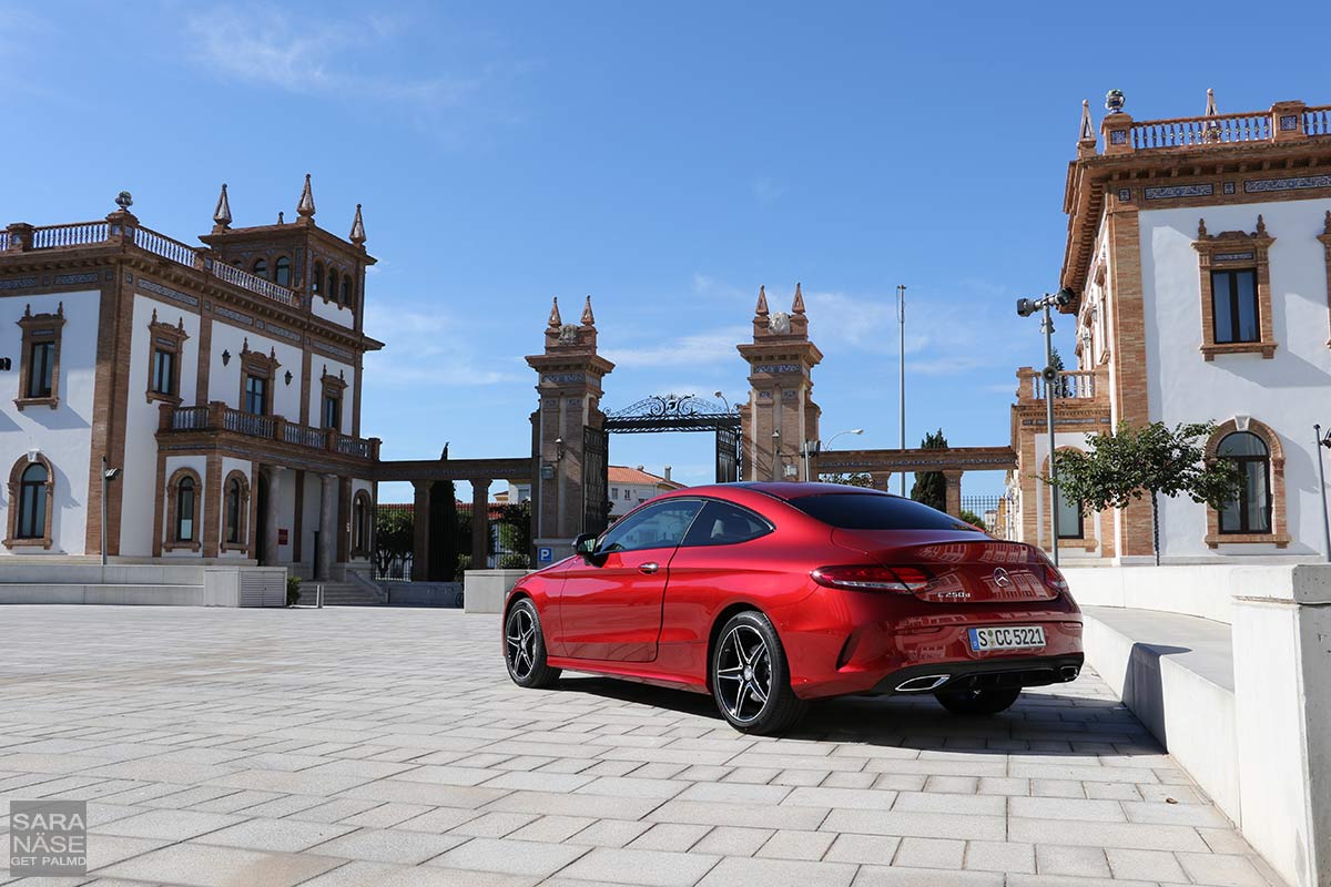 Mercedes-Benz-C-Class-Coupe