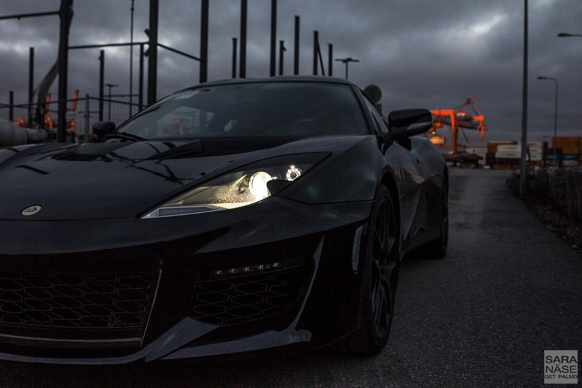 Lotus-Evora-400-black-front