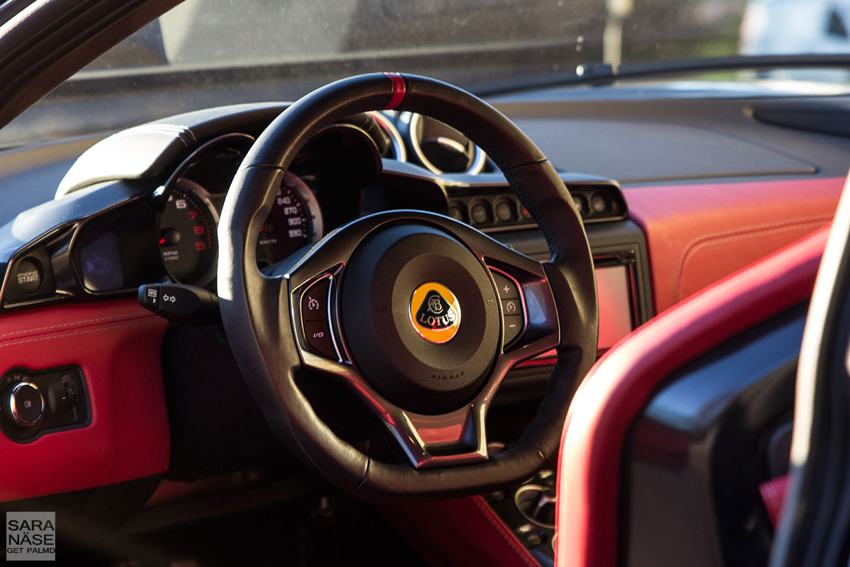 Lotus-Evora-400-interior