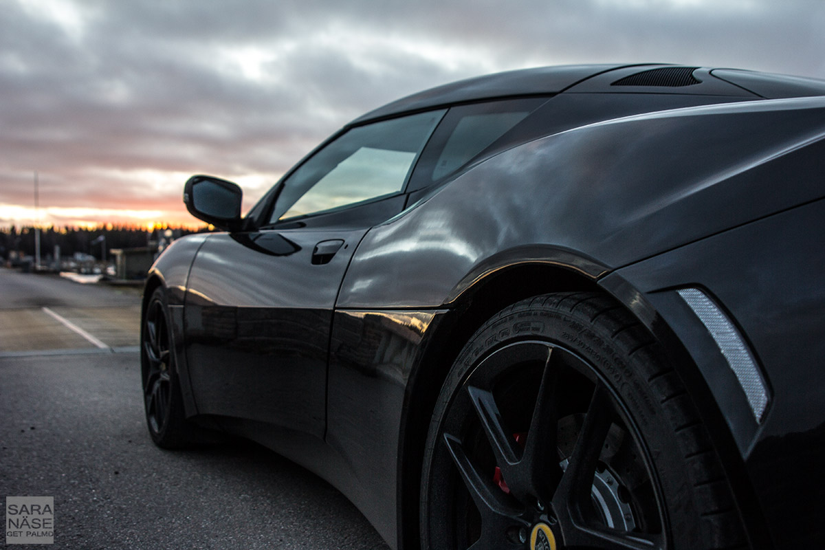 Lotus-Evora-400-rear-angle