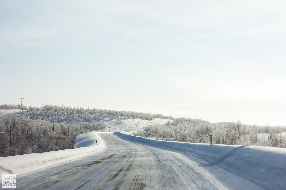 Lapland-icy-road