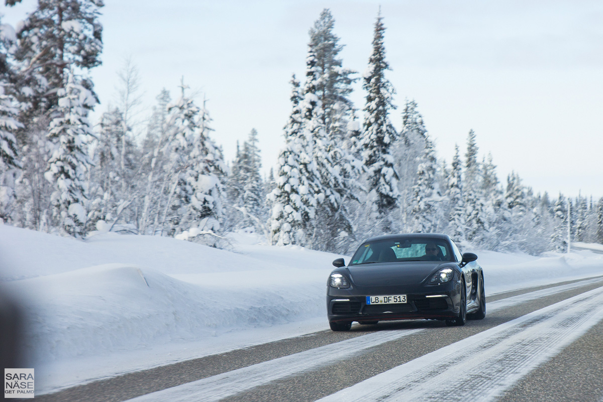 Porsche-718-winter-testing