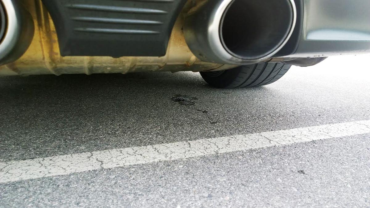 Porsche-oil-leak