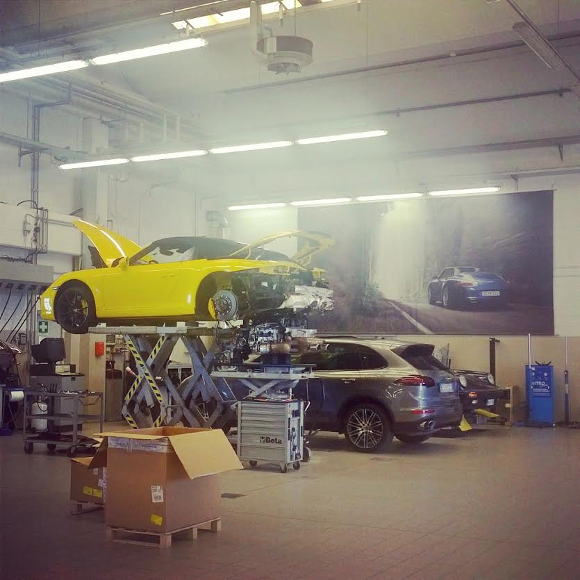 Porsche workshop