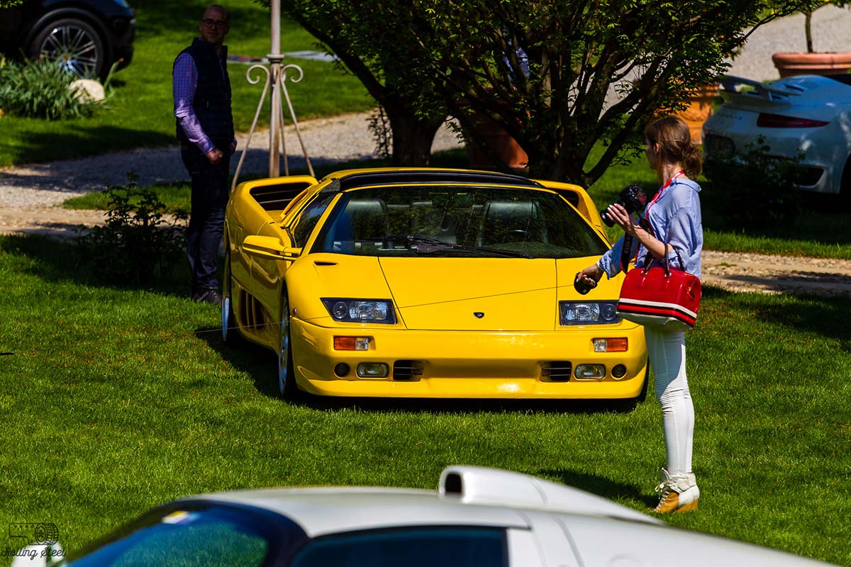 Sara-yellow-Lamborghini