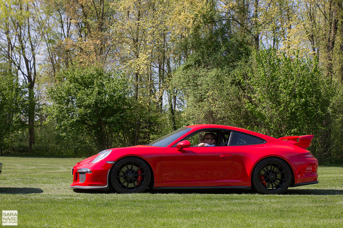 Red-Porsche-911-GT3