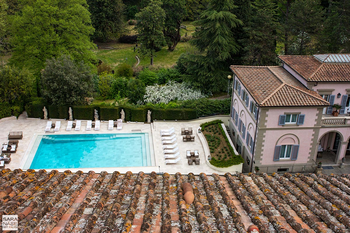 Villa Cora pool view