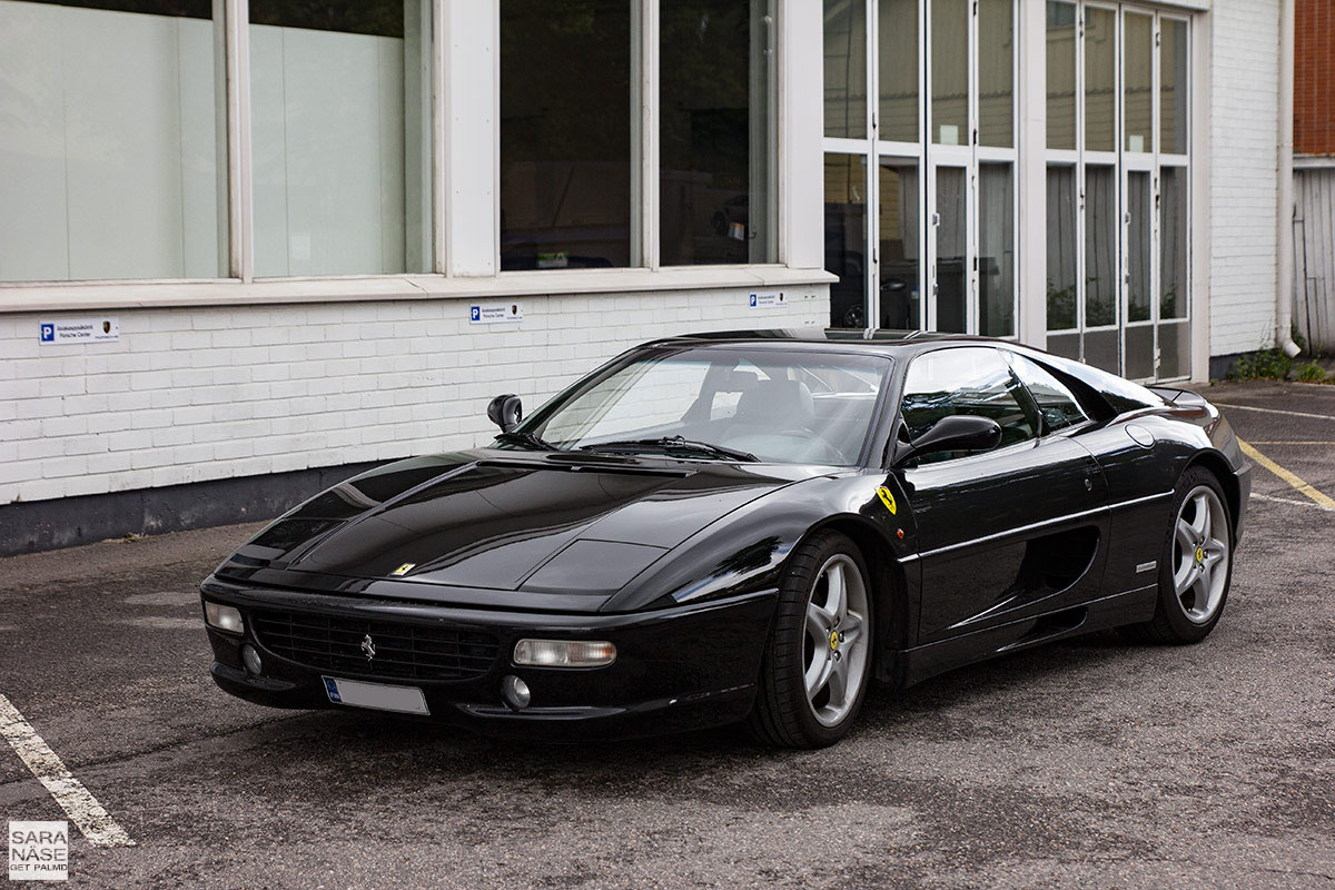 Ferrari F355 Berlinetta