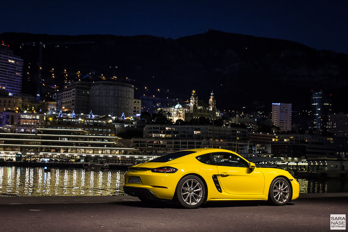 Porsche 718 Cayman - racing yellow in Monaco