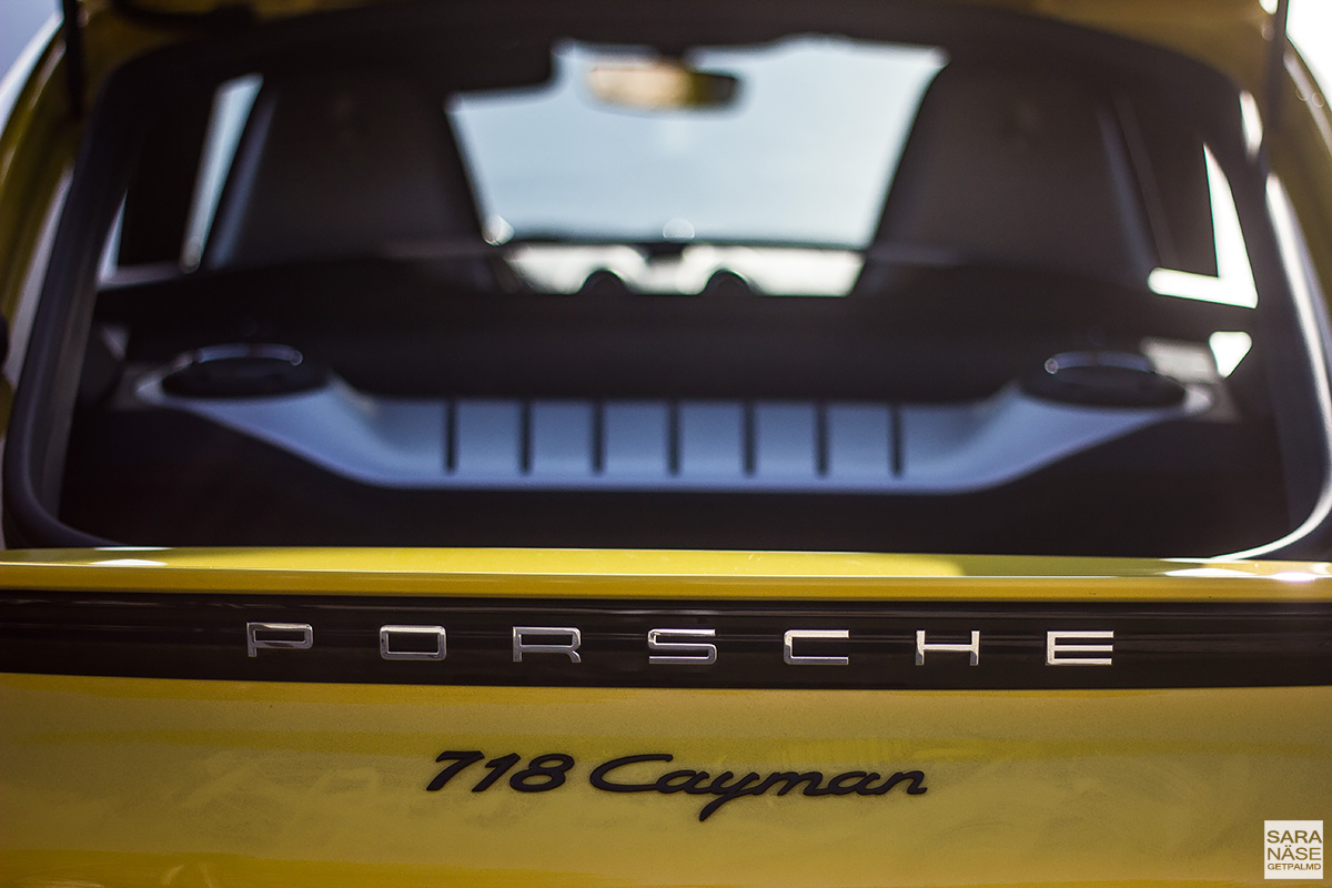 Porsche 718 Cayman - model badge