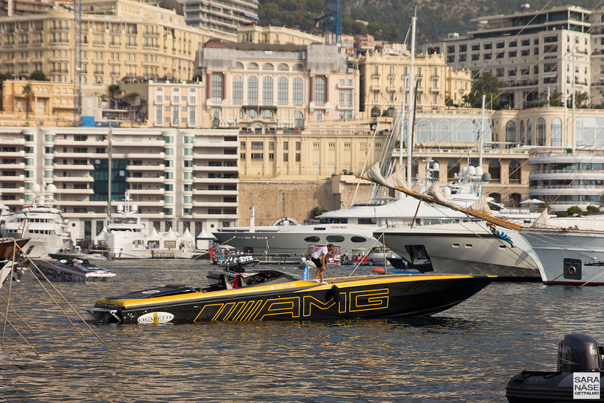 Monaco Yacht Show 2017 - AMG Cigarette Racing