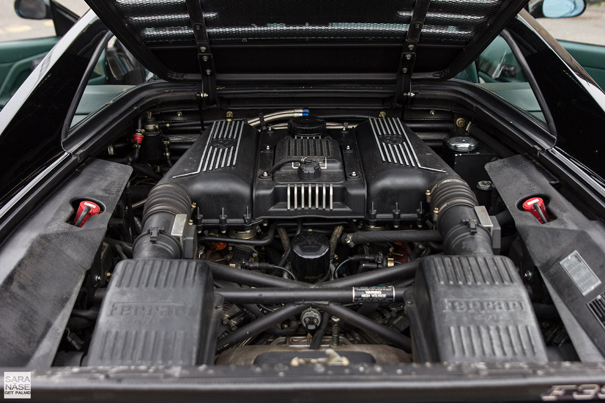 Ferrari F355 berlinetta engine bay