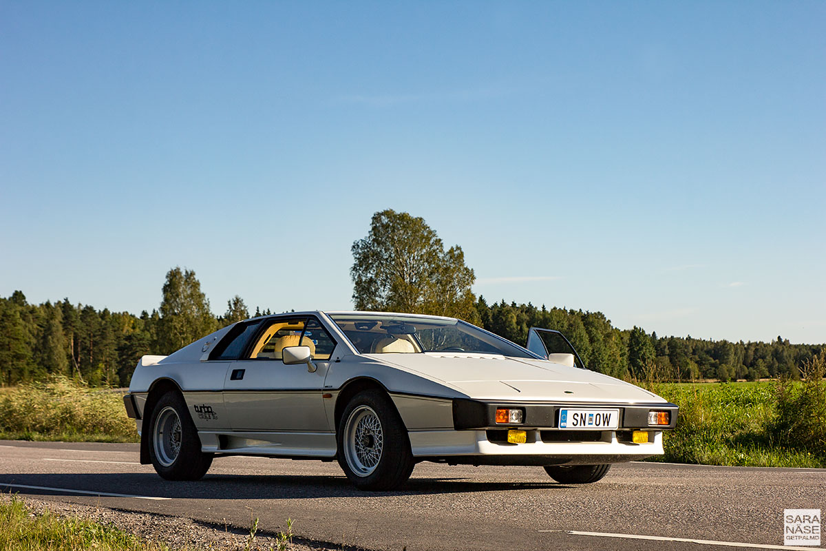 Lotus Turbo Esprit - for your eyes only